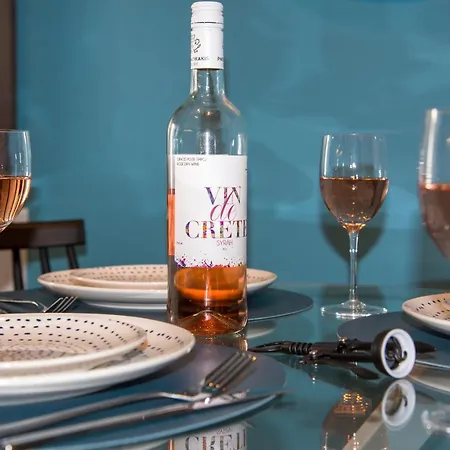 Centre Gem In Chania * Chania (Crete)